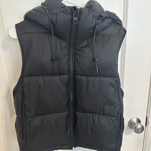 Zara women’s vest black